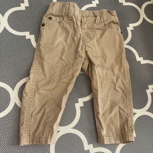 Gap khakis 12-18 mos, EUC